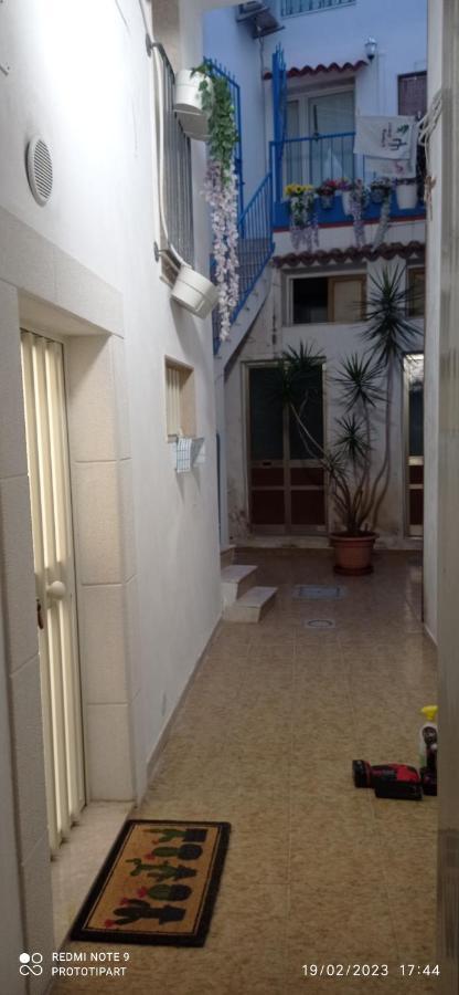 Casa Titanic Siracusa سيراكوزا المظهر الخارجي الصورة
